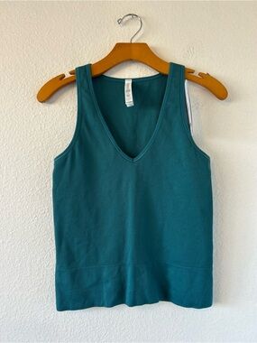 Athleta Aurora Tank Camisole Size M
